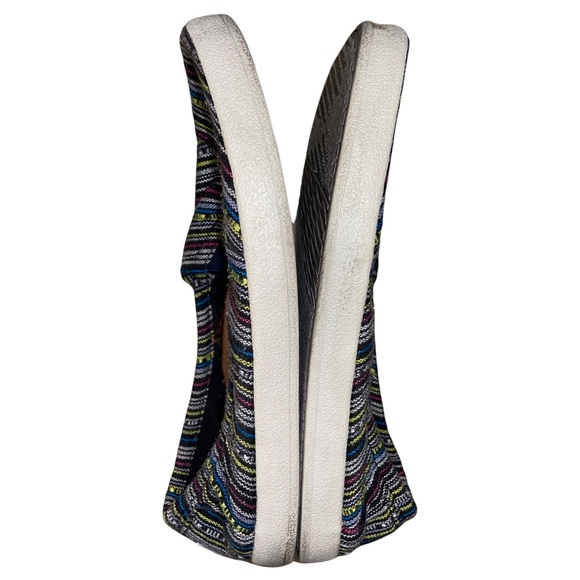 TOMS Western Stripe Print Slip On Flats Size 7 - Picture 5 of 9